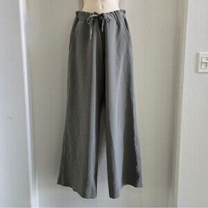 Lululemon sage wide leg pants, elastic with drawstring waist,pockets  size 6